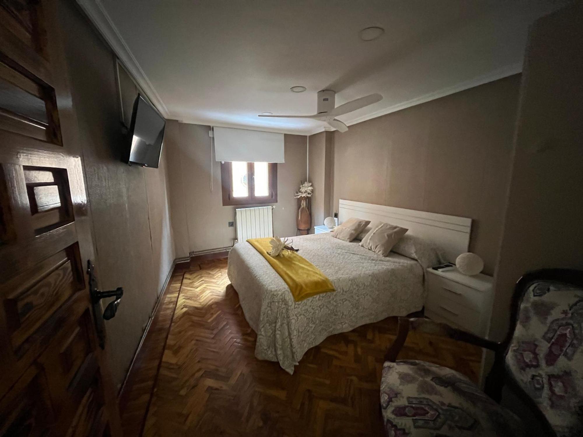 Casa Zurradores ตูเดลา ภายนอก รูปภาพ